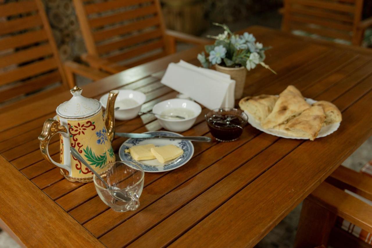 Guest House Sofia Kobuleti Extérieur photo