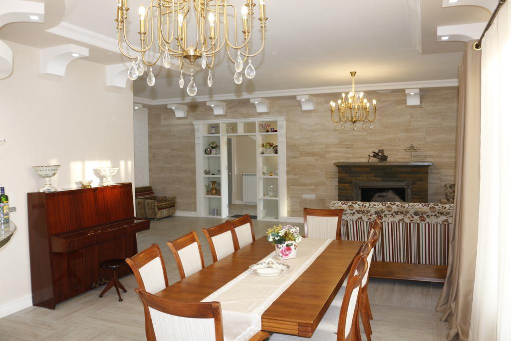 Guest House Sofia Kobuleti Extérieur photo