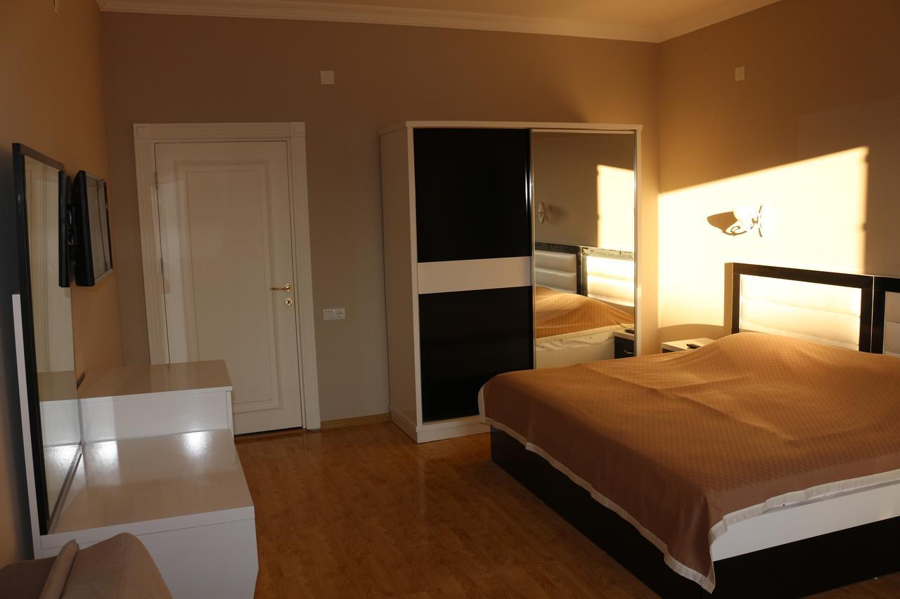 Guest House Sofia Kobuleti Extérieur photo