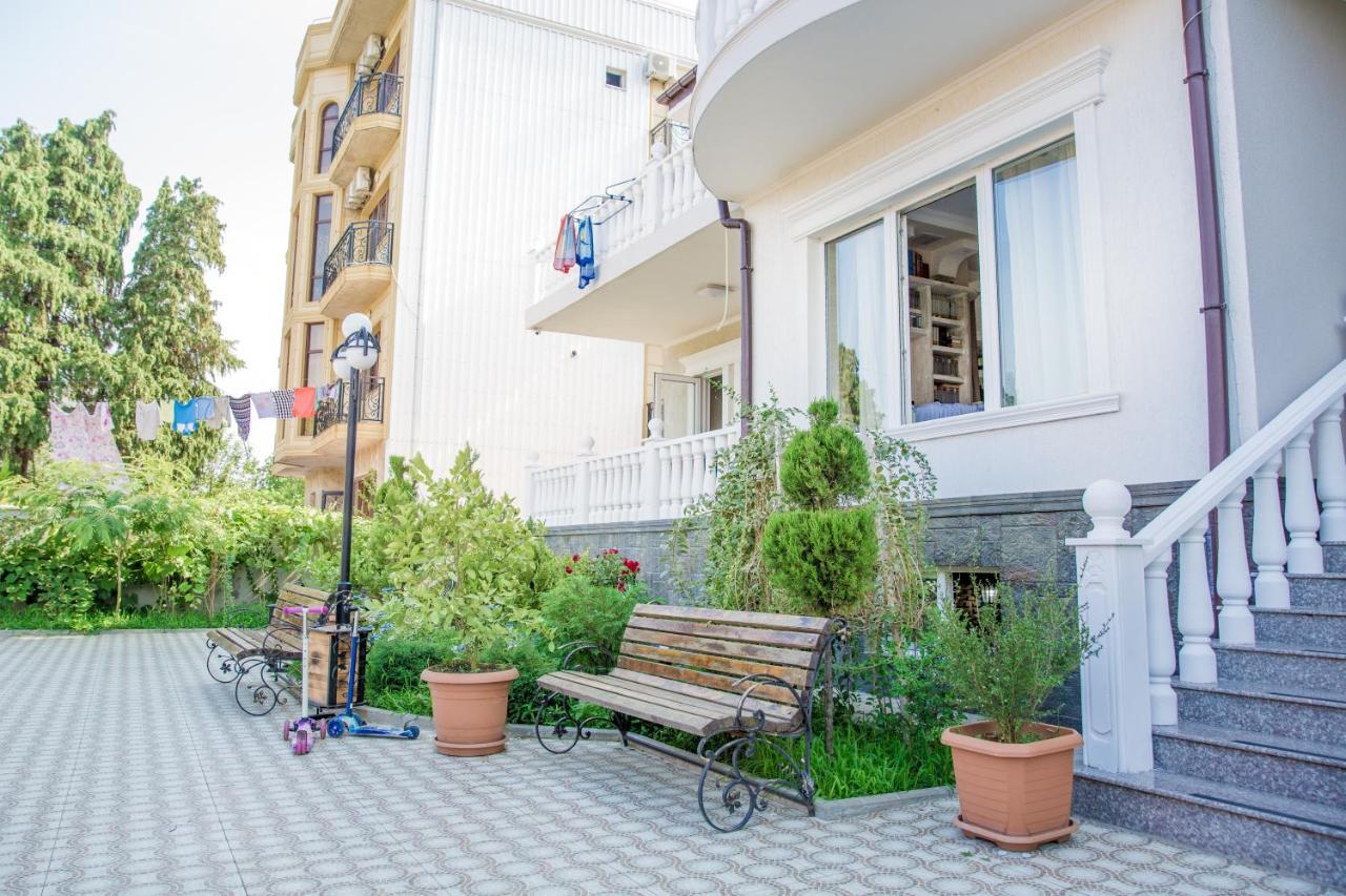 Guest House Sofia Kobuleti Extérieur photo